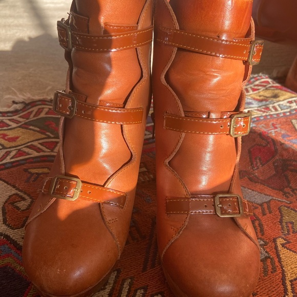 Chloe leather booties— reserved - Picture 5 of 6